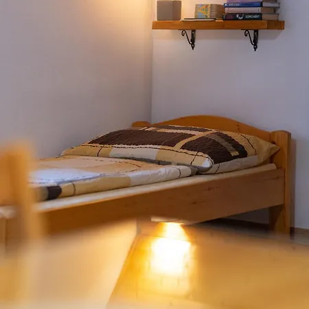 Sklipek Pod Stolovou Horou Lägenhet *