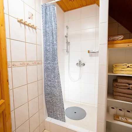 Sklipek Pod Stolovou Horou Lägenhet Bavory